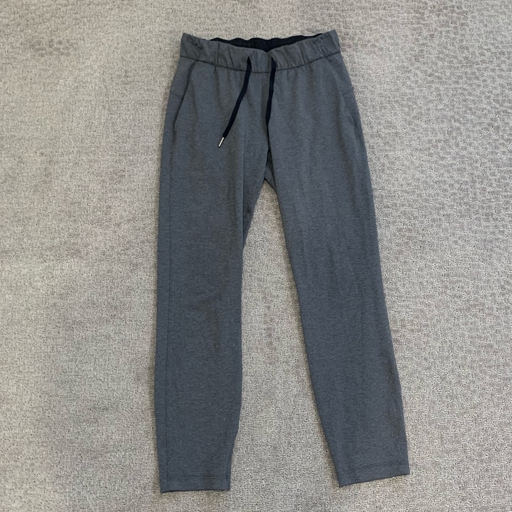 lululemon On The Fly pants size 4